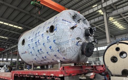 Envío a Zambia del nuevo equipo de destilación de aceite de pirólisis de neumáticos a diésel con catalizador DY-D-14